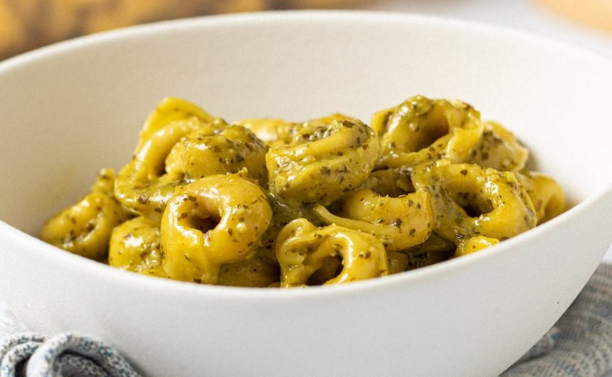 Tortellini al pesto